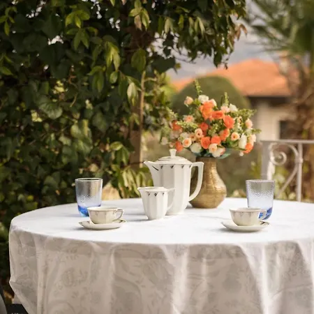 Secret Garden Liliad - בלאג'יו