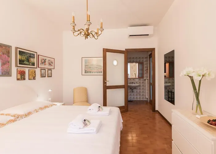 Secret Garden Liliad - Апартаменты *